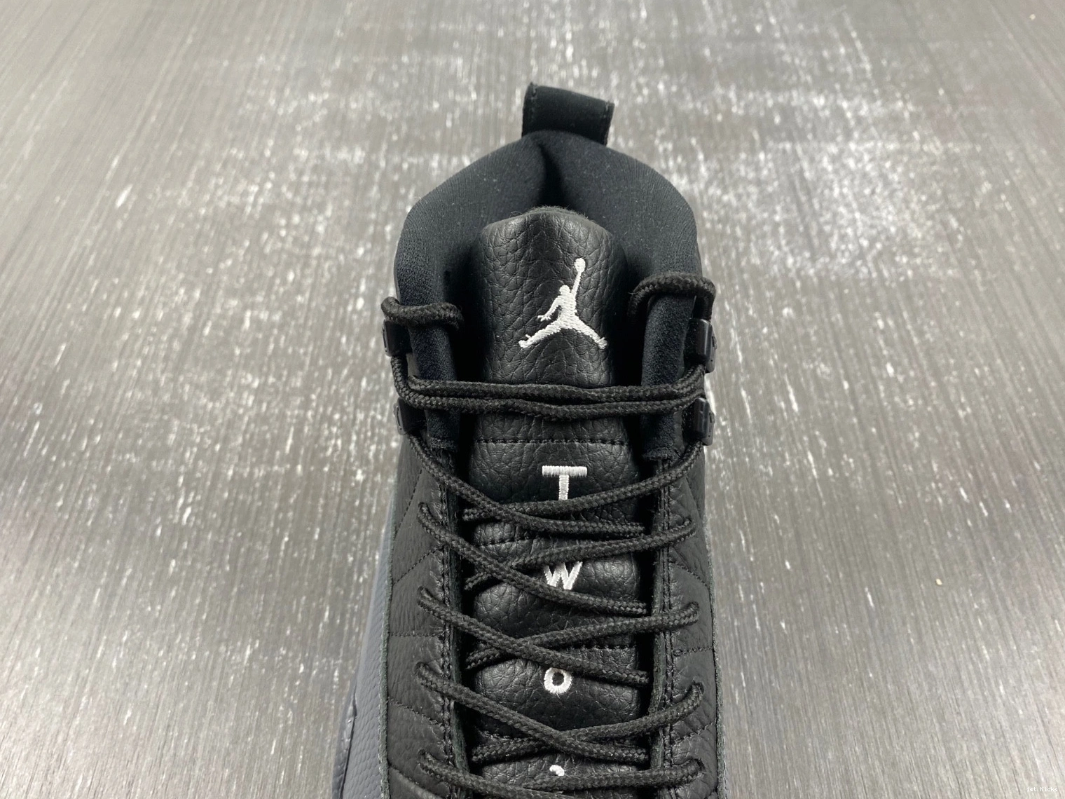 Grey Wolf Black 12 Air CT8013-019 Jordan 0915